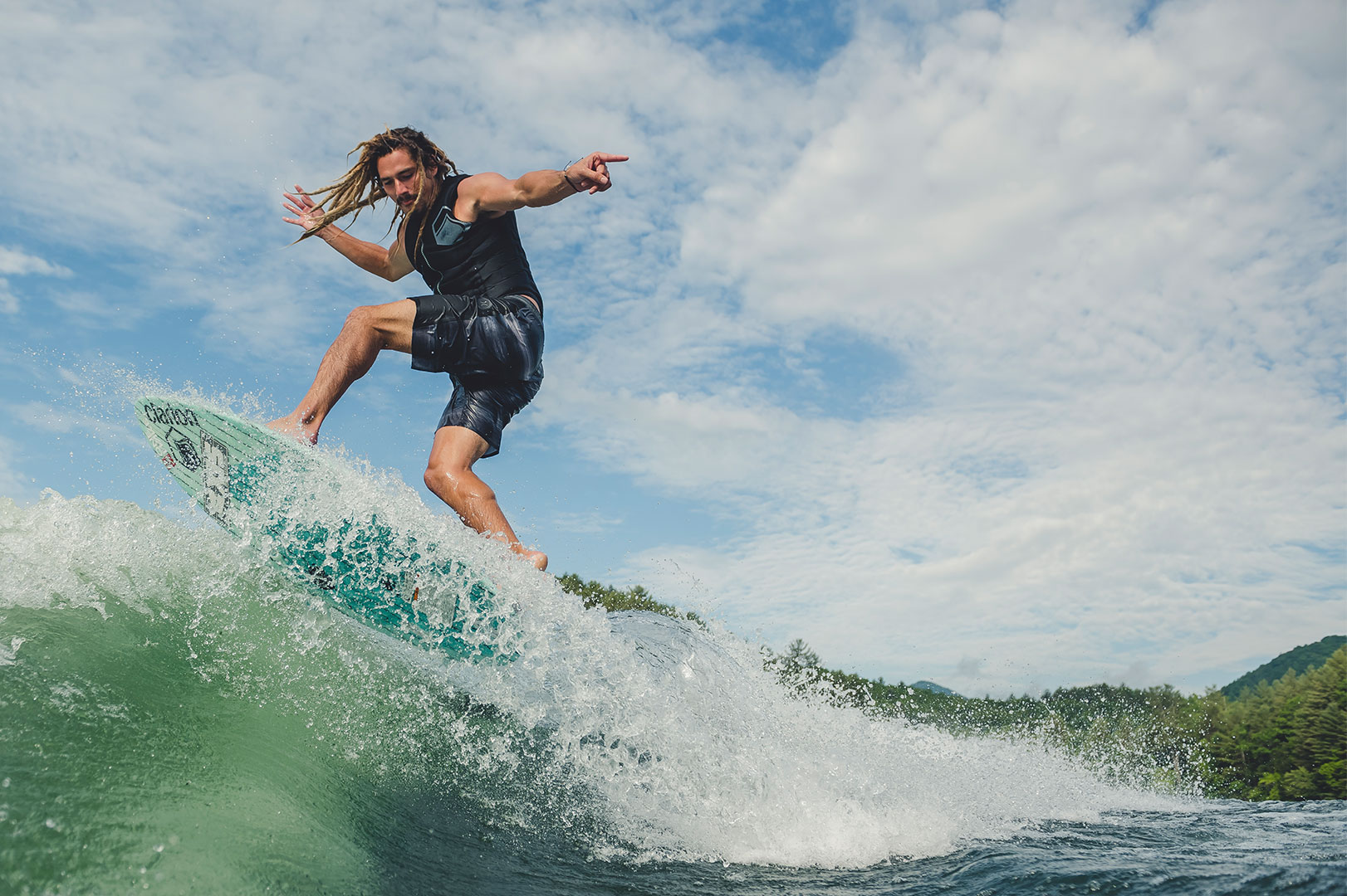 Check out our 2019 summer wakeboarding and wakesurfing event series, Malibu Boats and Axis Wake Just Ride Tour.